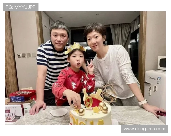 帕尔默与女友康妮分手真相曝光，爱情坟墓背后的冠军心酸